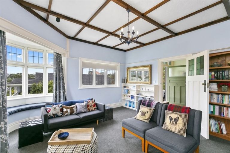 Photo of property in 55 Everest Street, Khandallah, Wellington, 6035