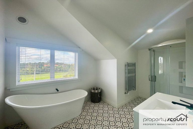 Photo of property in 193 Carrington Street, Lower Vogeltown, New Plymouth, 4310