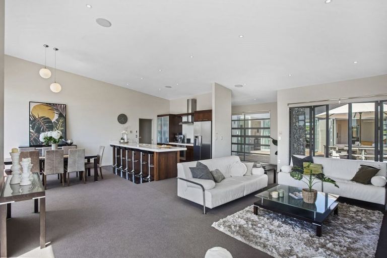 Photo of property in 156 Waterways Parade, Pauanui, Hikuai, 3579