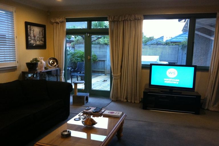 Photo of property in 23 Palm Avenue, Hokowhitu, Palmerston North, 4410