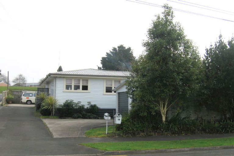 Photo of property in 27 Mccracken Avenue, Hillcrest, Hamilton, 3216