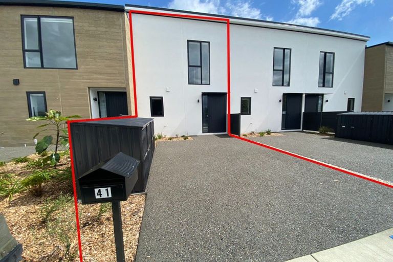 Photo of property in 41 Pipi Place, Levin, 5510