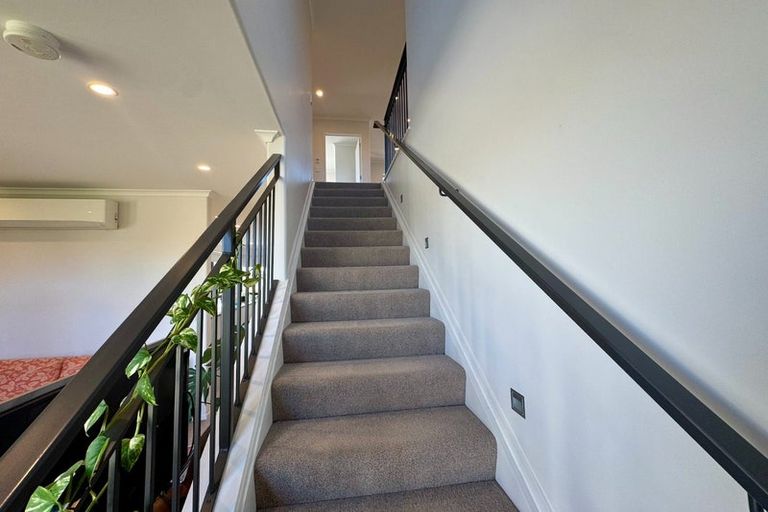 Photo of property in 62 Matairangi Avenue, Totara Heights, Auckland, 2105