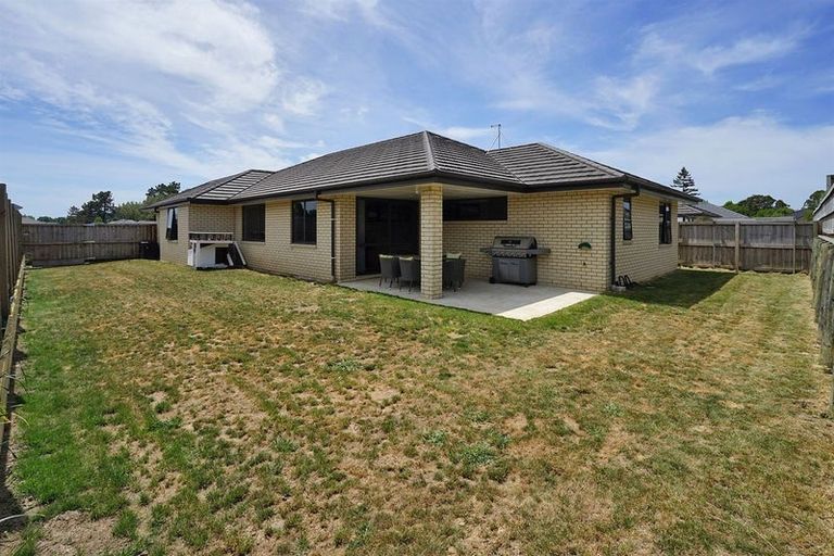Photo of property in 266 Dixon Road, Fitzroy, Hamilton, 3206