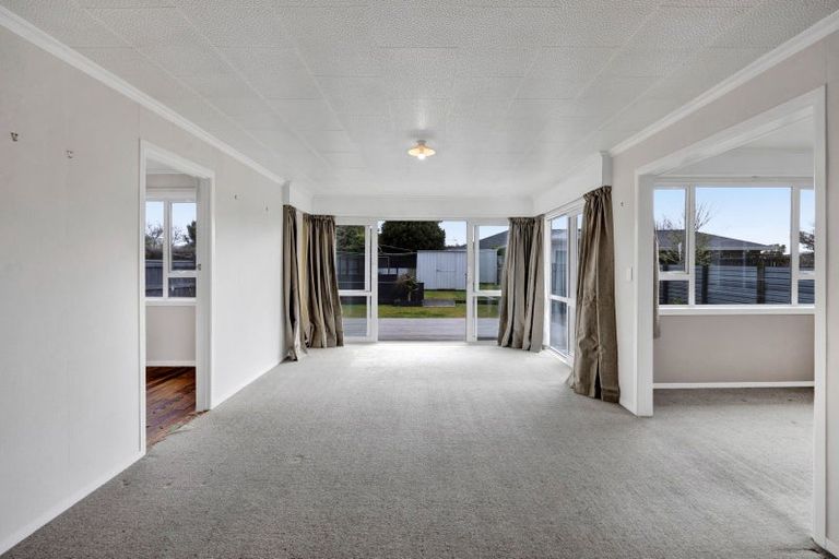 Photo of property in 4 Regan Street, Stratford, 4332