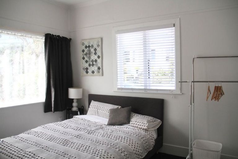 Photo of property in 2 Nikau Street, Newtown, Wellington, 6021