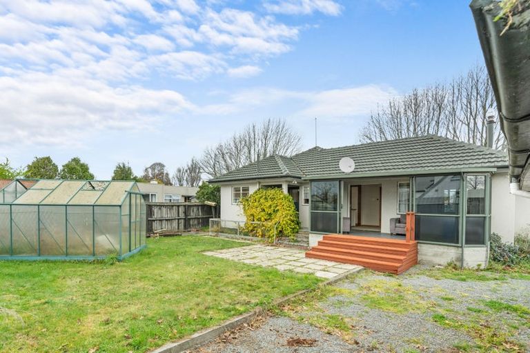 Photo of property in 144 Yaldhurst Road, Sockburn, Christchurch, 8042