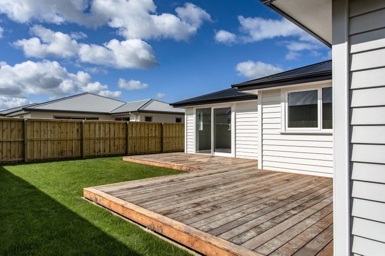 Photo of property in 11 Kekewai Place, Halswell, Christchurch, 8025