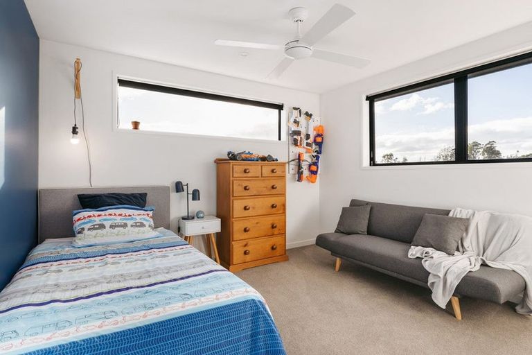 Photo of property in 8 Kuakua Close, Papamoa Beach, Papamoa, 3118