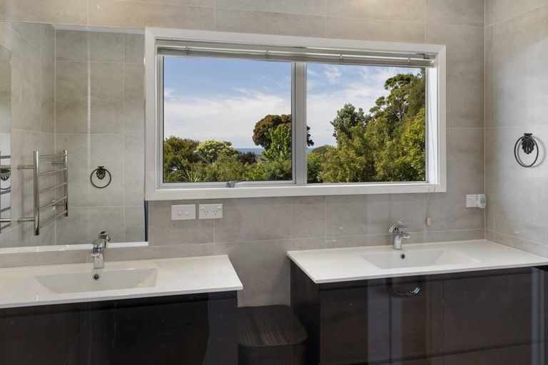 Photo of property in 18 Wastney Terrace, Marybank, Nelson, 7010