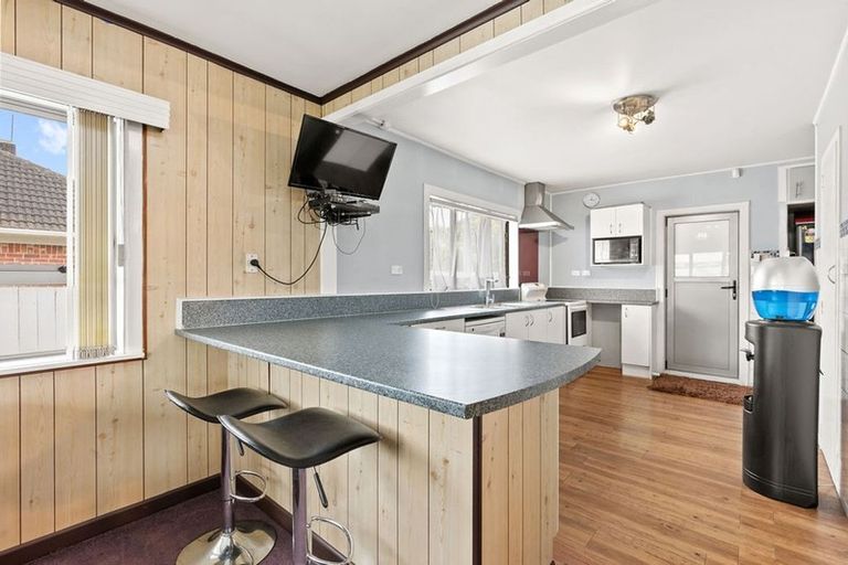 Photo of property in 57 Settlement Road, Papakura, 2110