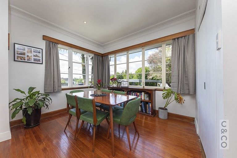 Photo of property in 41 Riverhead Road, Kumeu, 0810