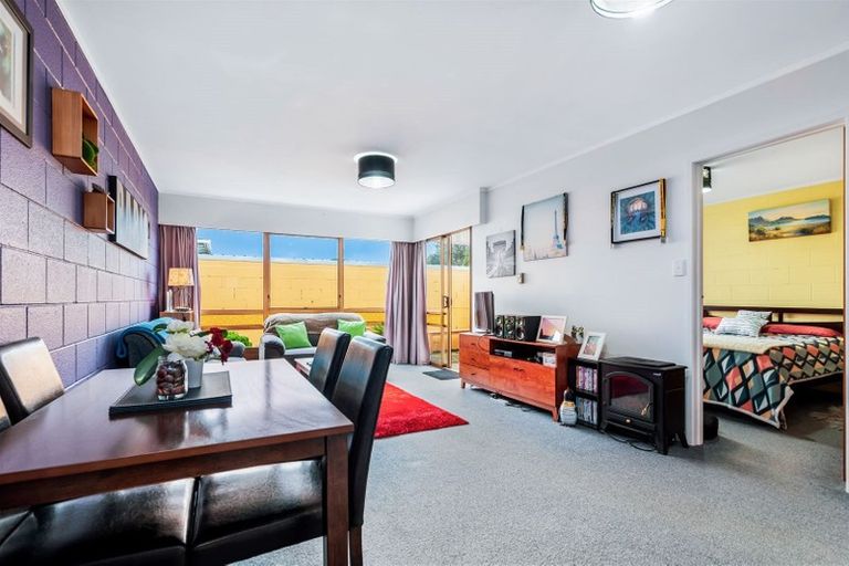 Photo of property in 1/9 Zealandia Street, Kensington, Whangarei, 0112