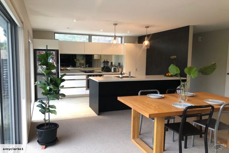 Photo of property in 24 Mill Road, Lower Vogeltown, New Plymouth, 4310