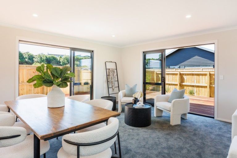 Photo of property in 87 Freedom Drive, Kelvin Grove, Palmerston North, 4470