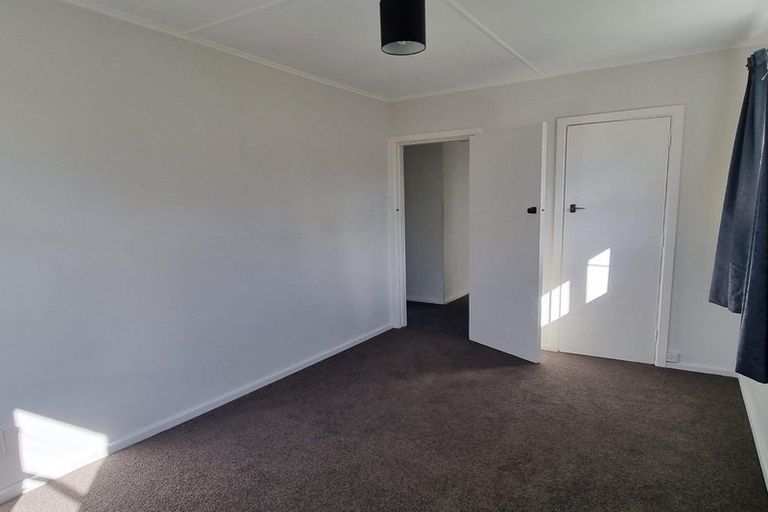 Photo of property in 55 Uxbridge Street, Redwood, Christchurch, 8051