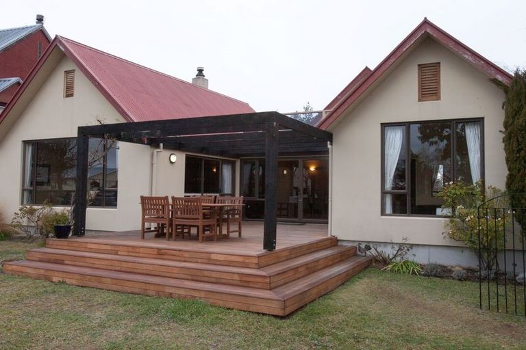 Photo of property in 24 Murray Place, Lake Tekapo, 7999