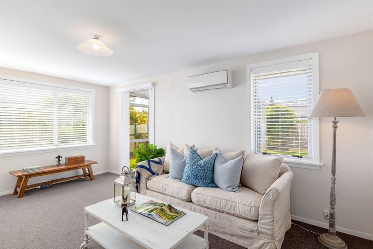 Photo of property in 2/36 Condell Avenue, Papanui, Christchurch, 8053