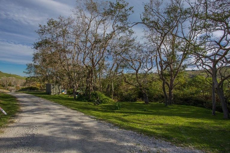 Photo of property in 49 Scarlys Way, Okitu, Gisborne, 4010