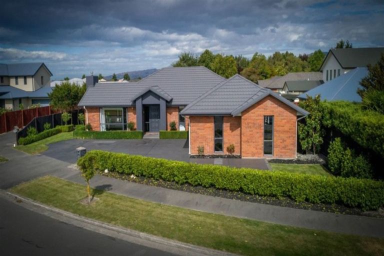 Photo of property in 12 Cassinia Gardens, Aidanfield, Christchurch, 8025