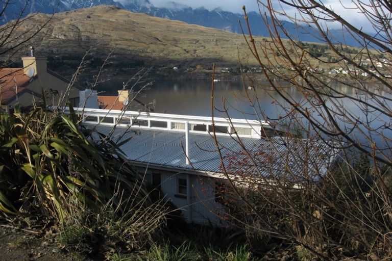Photo of property in 18 Andrews Road, Queenstown, 9300