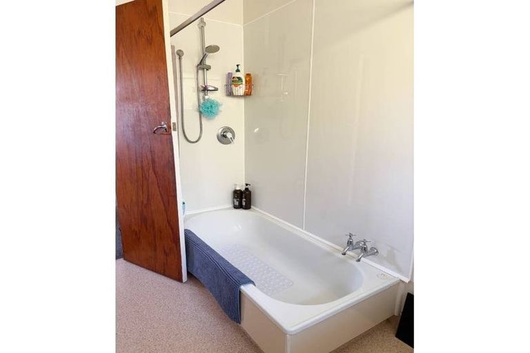 Photo of property in 2/38 Trent Street, Linwood, Christchurch, 8011