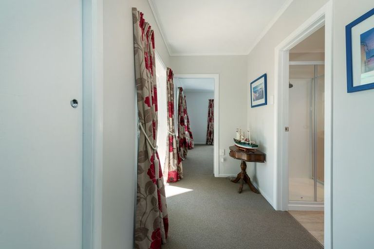 Photo of property in 20 Wharenui Road, Owhata, Rotorua, 3010