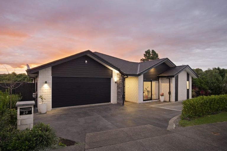 Photo of property in 29 Walter Lawry Road, Paerata, Pukekohe, 2124