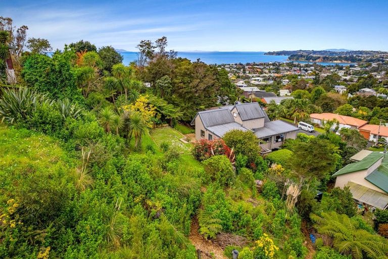 Photo of property in 468 Whangaparaoa Road, Stanmore Bay, Whangaparaoa, 0932