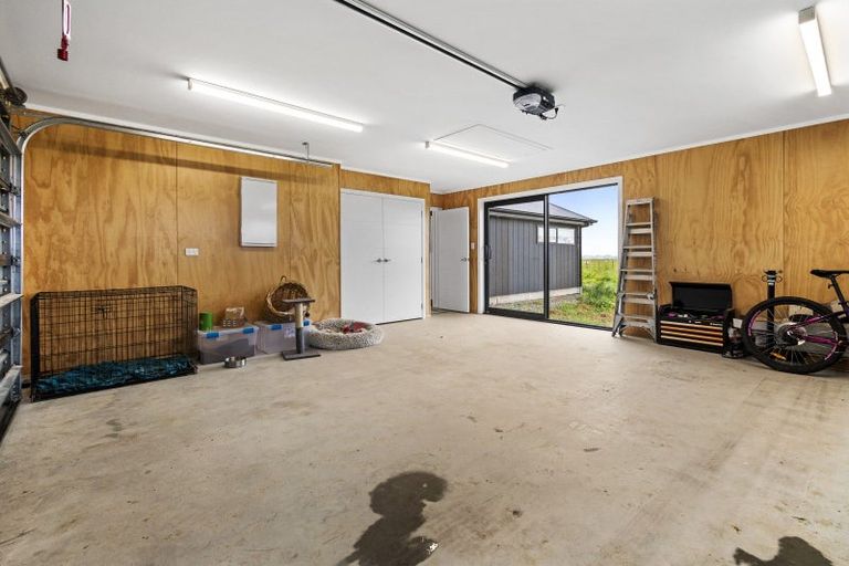 Photo of property in 61 Tennants Road, Bulls, 4894