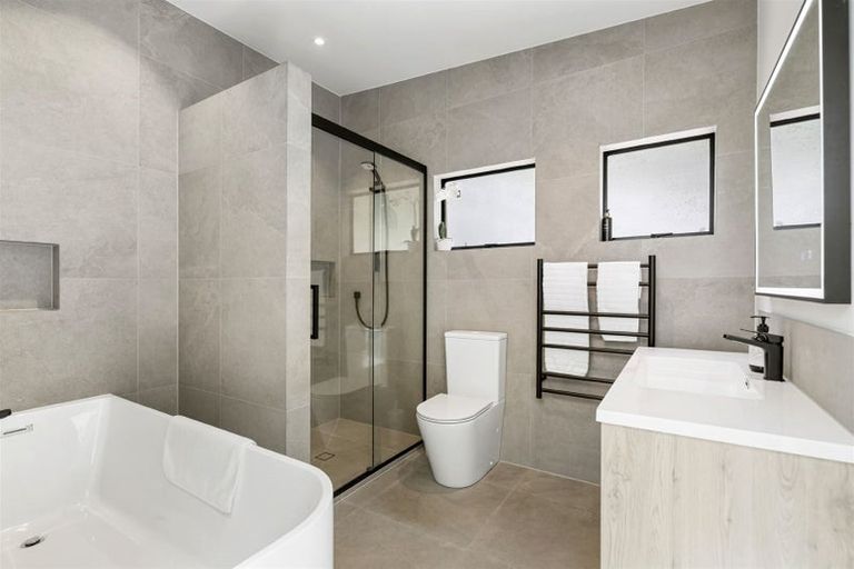 Photo of property in 78 Palmerston Road, Birkenhead, Auckland, 0626