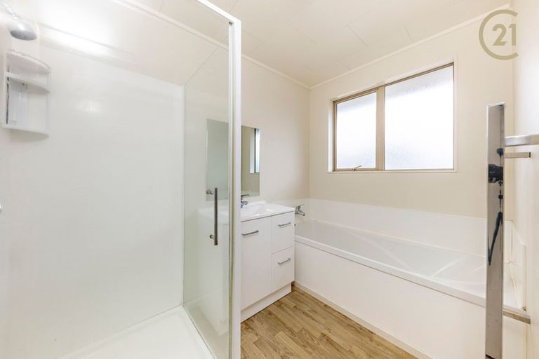 Photo of property in 1/16 Nearco Street, Randwick Park, Auckland, 2105