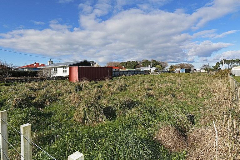 Photo of property in 50 Kapuni Street, Manaia, 4612