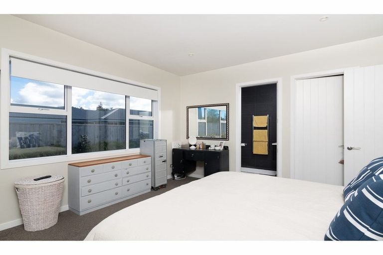 Photo of property in 4 York Terrace, Riverhead, 0820