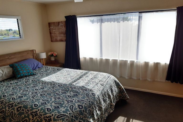 Photo of property in 30 Lansdowne Crescent, Glenview, Hamilton, 3206