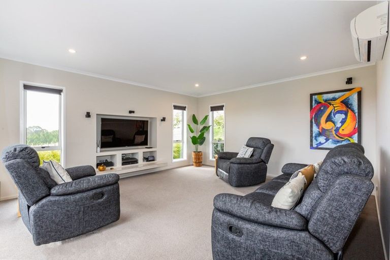 Photo of property in 127 Silverton Road, Poraiti, Napier, 4182