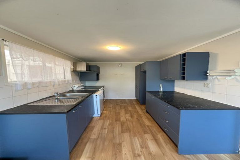Photo of property in 8 Bain Place, Bucklands Beach, Auckland, 2014