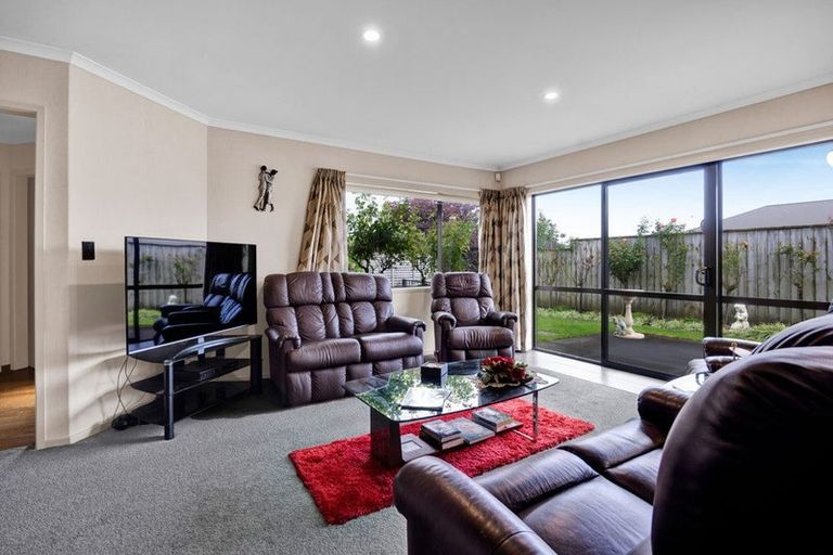Photo of property in 12b Marlin Terrace, Bell Block, New Plymouth, 4312