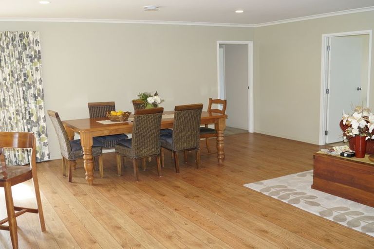 Photo of property in 7 Kotare Heights, Kerikeri, 0230