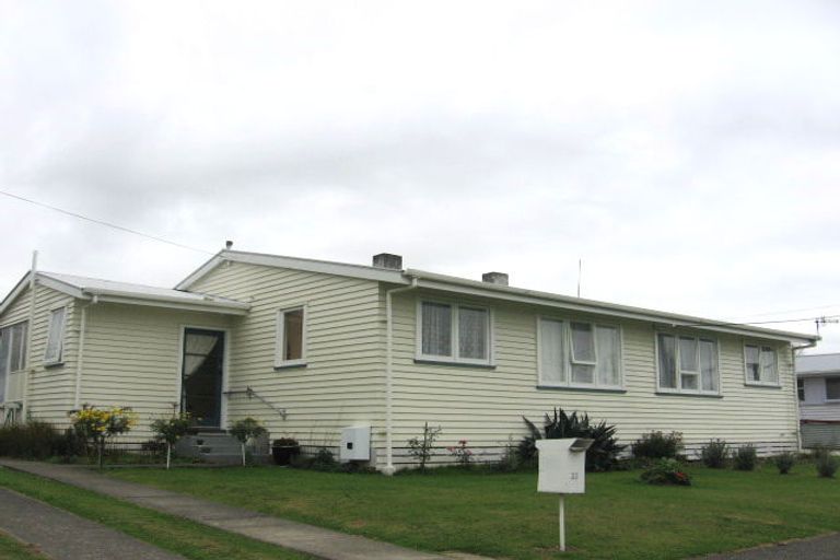 Photo of property in 33-35 Ronberg Street, Highbury, Palmerston North, 4412