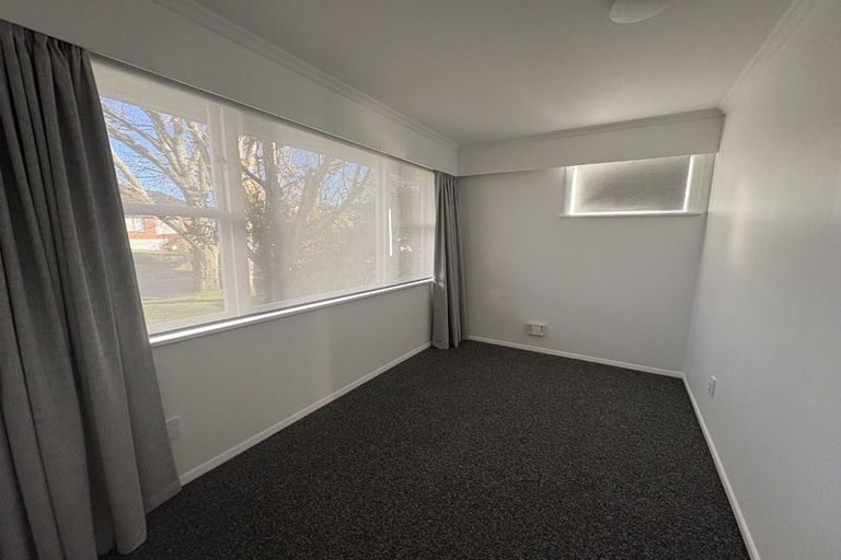 Photo of property in 10 Kashmir Avenue, Clouston Park, Upper Hutt, 5018