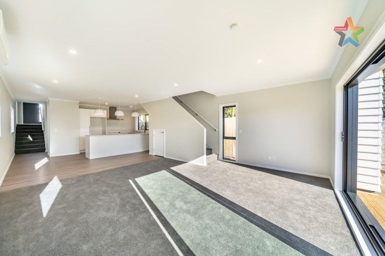Photo of property in 10/1 Helvetia Grove, Naenae, Lower Hutt, 5011