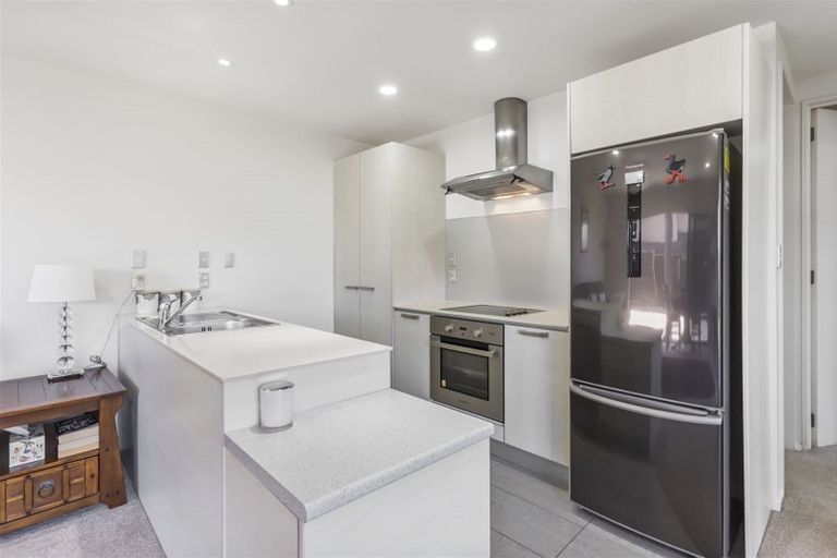 Photo of property in 23 Saint Maroun Rise, The Gardens, Auckland, 2105