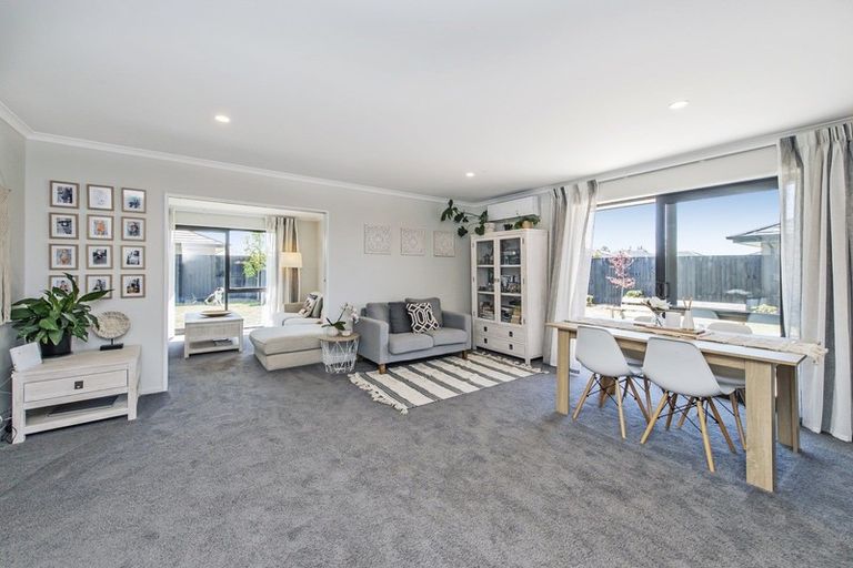 Photo of property in 28 Reuben Avenue, Rolleston, 7615