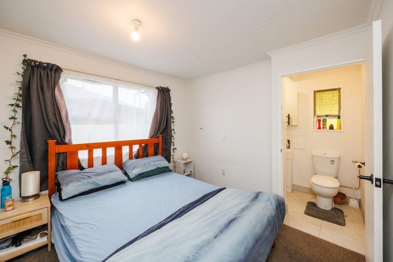 Photo of property in 5 Dundas Place, Awapuni, Palmerston North, 4412