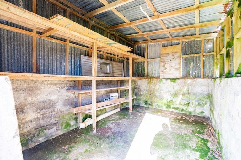 Photo of property in 76 Driver Road, Tangowahine, Dargaville, 0372