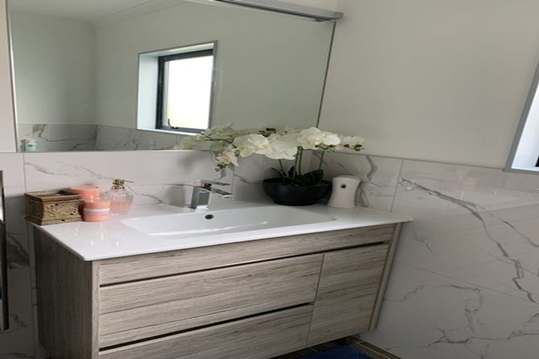 Photo of property in 59b Burundi Avenue, Clendon Park, Auckland, 2103