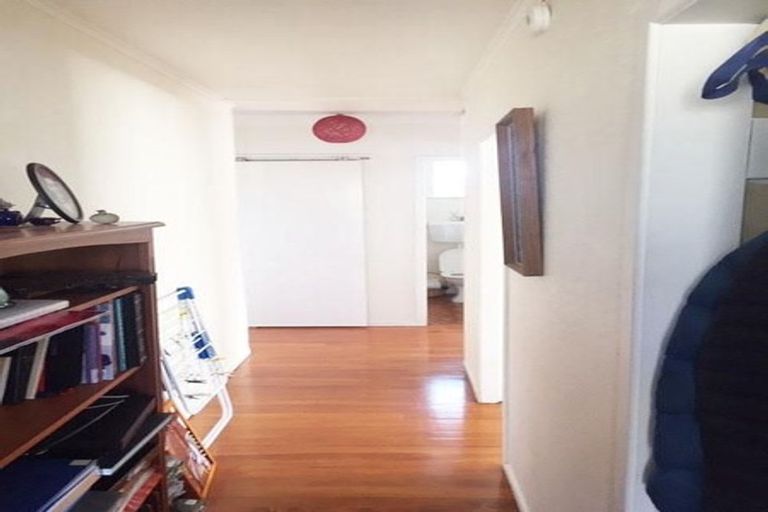 Photo of property in 158 Edmonton Road, Te Atatu South, Auckland, 0610