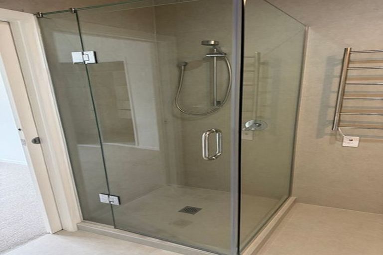 Photo of property in 7 Mahalo Avenue, Wiri, Auckland, 2104