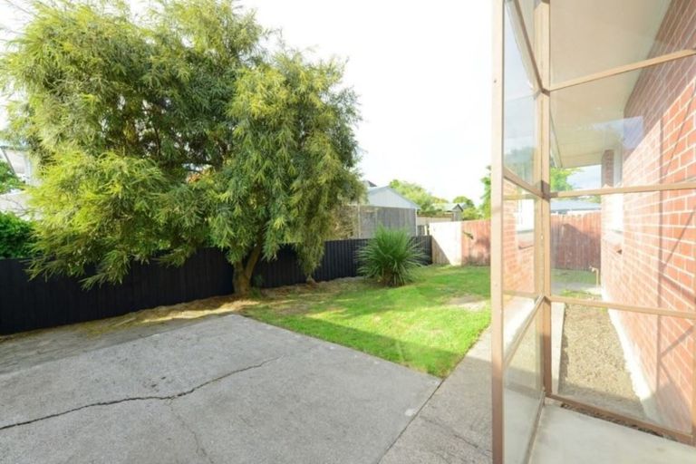 Photo of property in 2/6 Pulford Place, Ilam, Christchurch, 8041